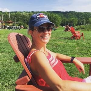 Meet your Posher, Laura